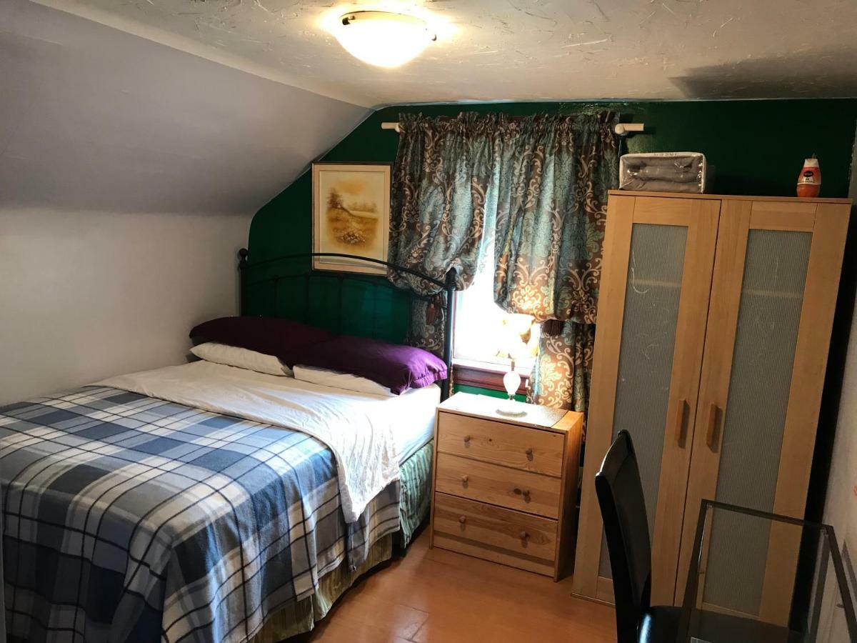Nisku Guest House Bagian luar foto